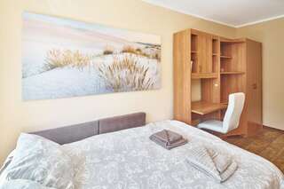 Апартаменты Comfort 3-room apartment by the wood Юрмала Апартаменты с 2 спальнями-83